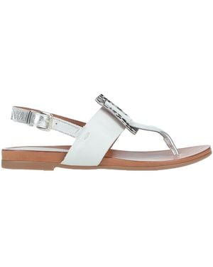 CafeNoir Thong Sandal - White