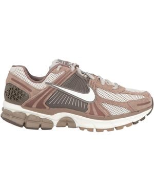 Nike Trainers - Grey