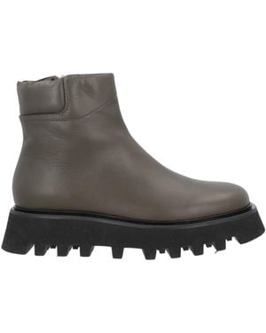 Pomme D'or Ankle Boots - Brown