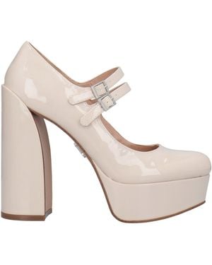 Steve Madden Court Shoes - White