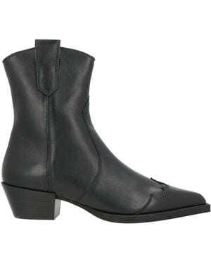 Copenhagen Shoes Ankle Boots - Black