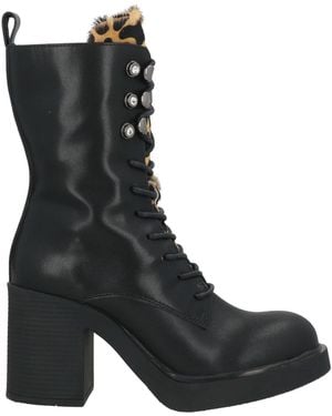 Tosca Blu Ankle Boots - Black