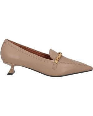 Emanuélle Vee Loafer - Brown