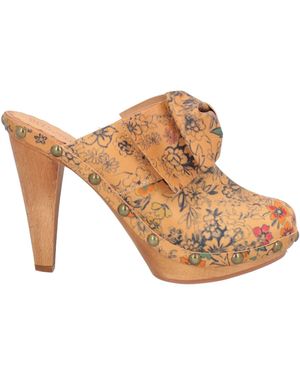 Red(V) Mules & Clogs Leather - Brown