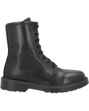 Stele Ankle Boots - Black