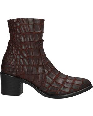 Strategia Ankle Boots - Brown