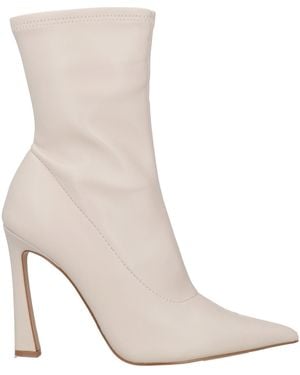 Steve Madden Ankle Boots - White
