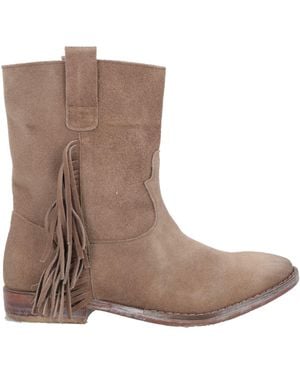Stele Ankle Boots - Brown