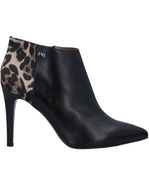 Nero Giardini Ankle Boots - Black