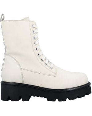 Twinset Ankle Boots - White