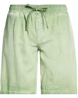 Gallo Shorts & Bermuda Shorts - Green