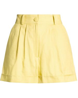 ACTUALEE Shorts & Bermuda Shorts - Yellow