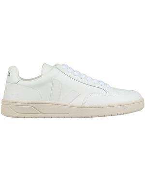 Veja Trainers - White