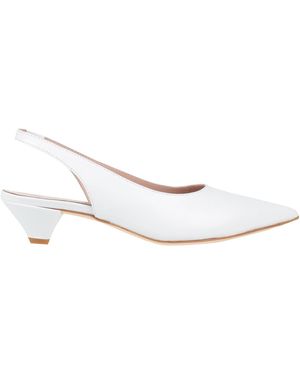 Riccardo Cartillone Court Shoes - White