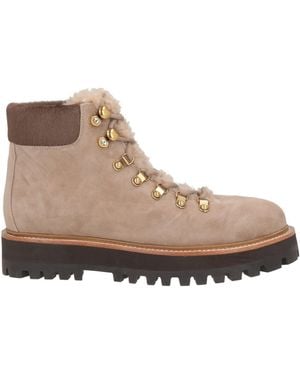 Lola Cruz Ankle Boots - Brown