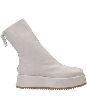 Halmanera Ankle Boots - White