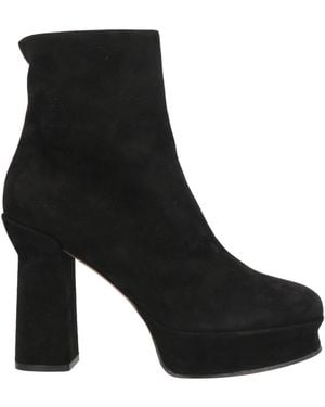 Ferragamo Ankle Boots Leather - Black