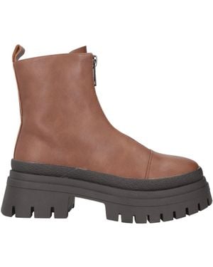 Sexy Woman Ankle Boots - Brown