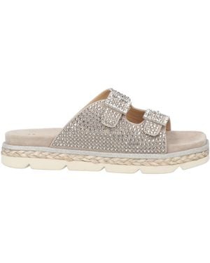 Alma En Pena. Sandals - White
