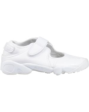 Nike Trainers - White
