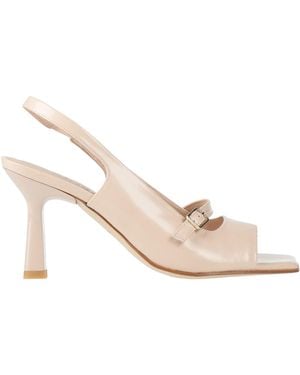 Zinda Sandals - Natural