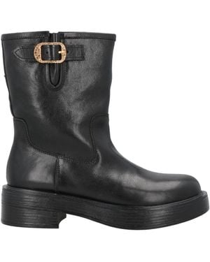 Emanuélle Vee Ankle Boots - Black