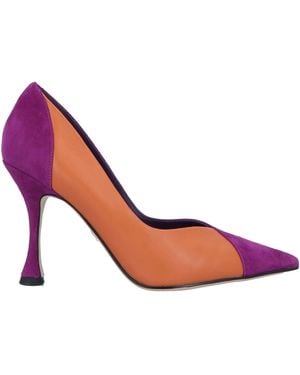 Lola Cruz Court Shoes - Pink
