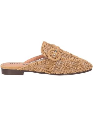 Bibi Lou Camel Mules & Clogs Textile Fibers - Brown