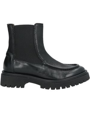 LE BOHÉMIEN Ankle Boots - Black