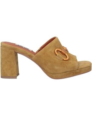 Bibi Lou Sandals - Brown