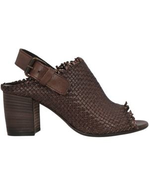 Zoe Sandals Leather - Brown