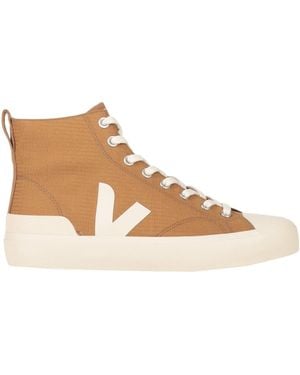 Veja Trainers - Brown