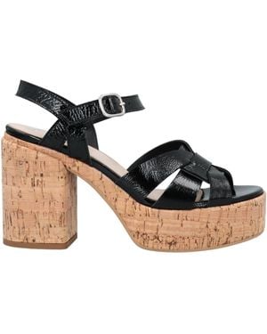Jeannot Mules & Clogs - Black
