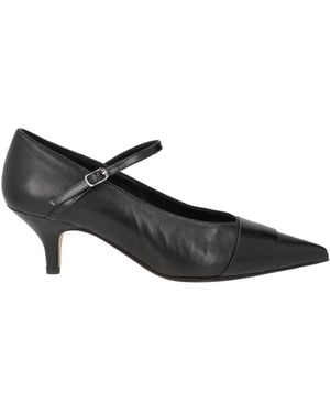 The Seller Court Shoes - Black