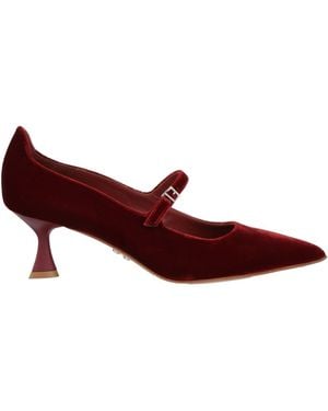 Sergio Levantesi Court Shoes - Brown