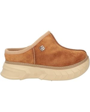 Givenchy Mules & Clogs - Braun