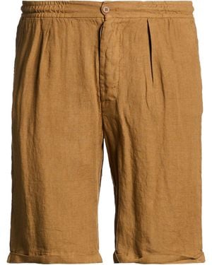 Alpha Studio Shorts & Bermuda Shorts - Natural