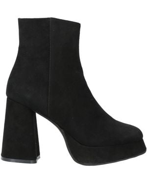 Roberto Festa Ankle Boots - Black