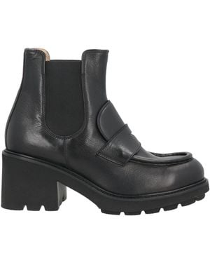 Doucal's Ankle Boots - Black