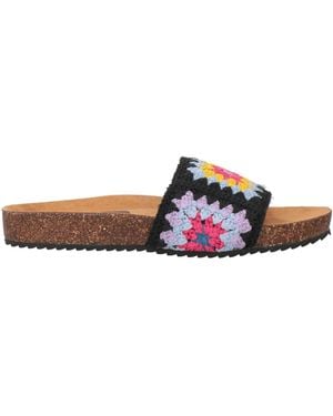Ovyè Sandals - White