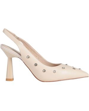 Emanuélle Vee Court Shoes - Natural
