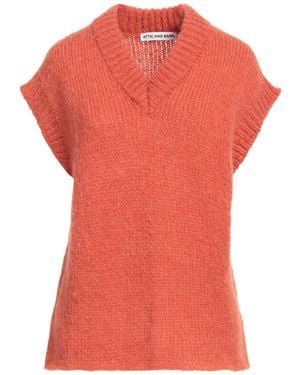 Attic And Barn Pullover - Rojo