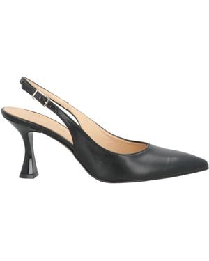 Nila & Nila Pumps - Metallic