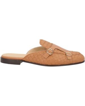 Doucal's Mules & Sabots - Marron