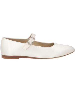 Le Monde Beryl Ballet Flats - White