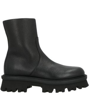 Ferragamo Ankle Boots Calfskin - Black