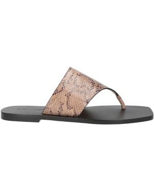 A.Emery Thong Sandal Leather - Multicolour