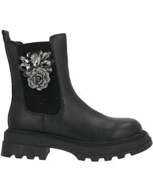 Tosca Blu Ankle Boots - Black