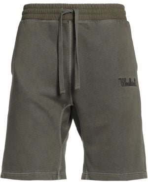 Woolrich Shorts & Bermuda Shorts - Gray