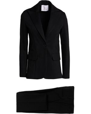 White Wise Traje - Negro